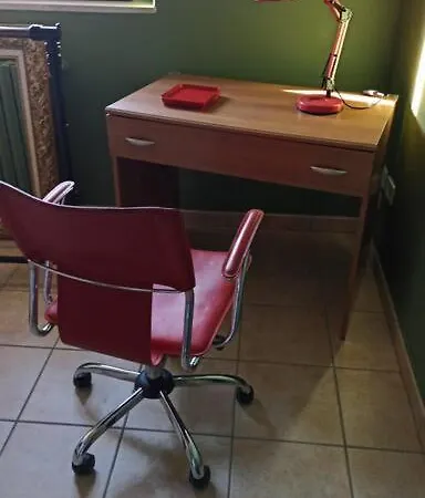 Spacious Vintage Style Apartman
