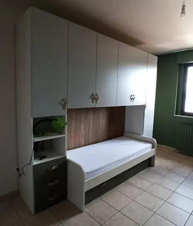 Spacious Vintage Style Apartman
